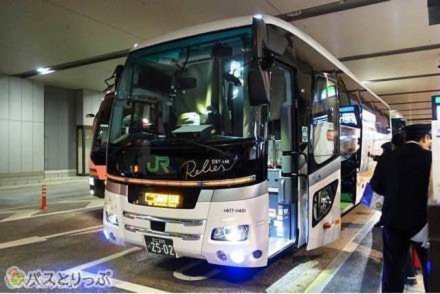 豪華バス「ドリームルリエ」2つのクラスを乗り比べ！ アドバンスクラス