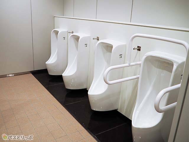 Men's toilet