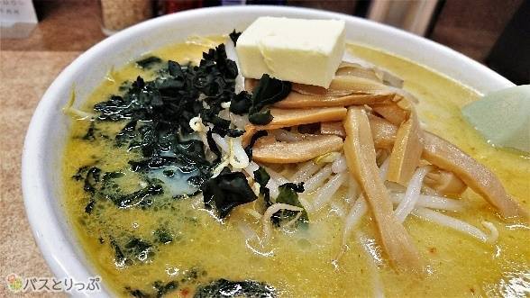 青森のB級ご当地グルメ「味噌カレー牛乳ラーメン」