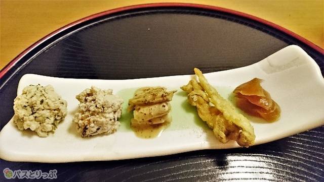 おから、沖縄の野菜「ニガナ」の白和え、たいもの茎、ぜんまい揚げ、大根の醤油漬け