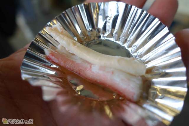 えっ！ カニの身も？ 試食でいいんですか？
