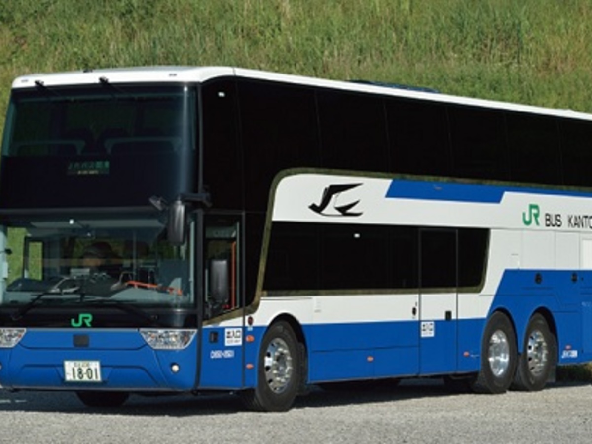 Jrバス関東 2階建てバス アストロメガ を7 14から導入 2階席の眺めのよさやシートピッチの広さが特徴 高速バス 夜行バス バスツアーの旅行 観光メディア バスとりっぷ