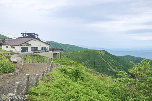 ロープウェイ山頂駅
