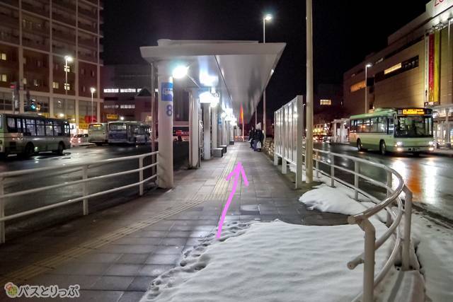 駅から2本目のホーム