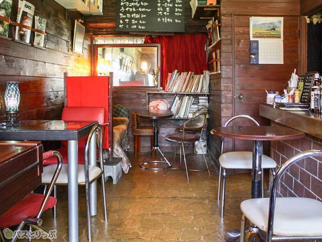 ふかくさ店内