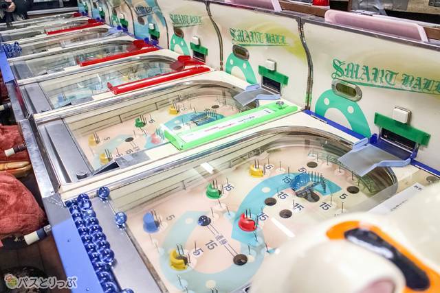 You can play 2 types of pinball games.(sightseeing of Shima)