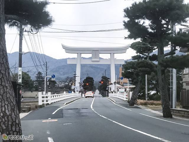 出雲大社の第一の鳥居