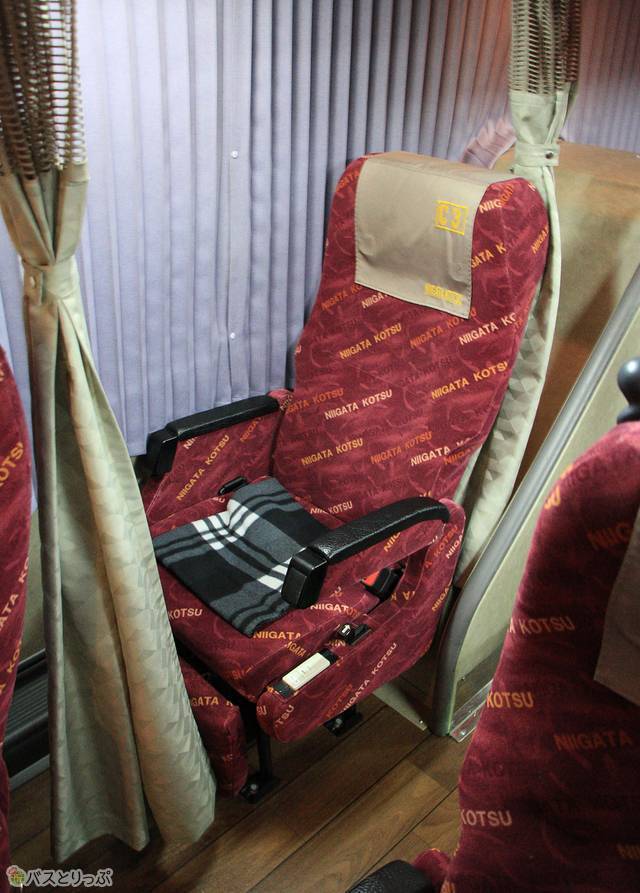 夜行便はトイレ付き3列独立シート！ 新潟と関東・関西など各地を結ぶ
