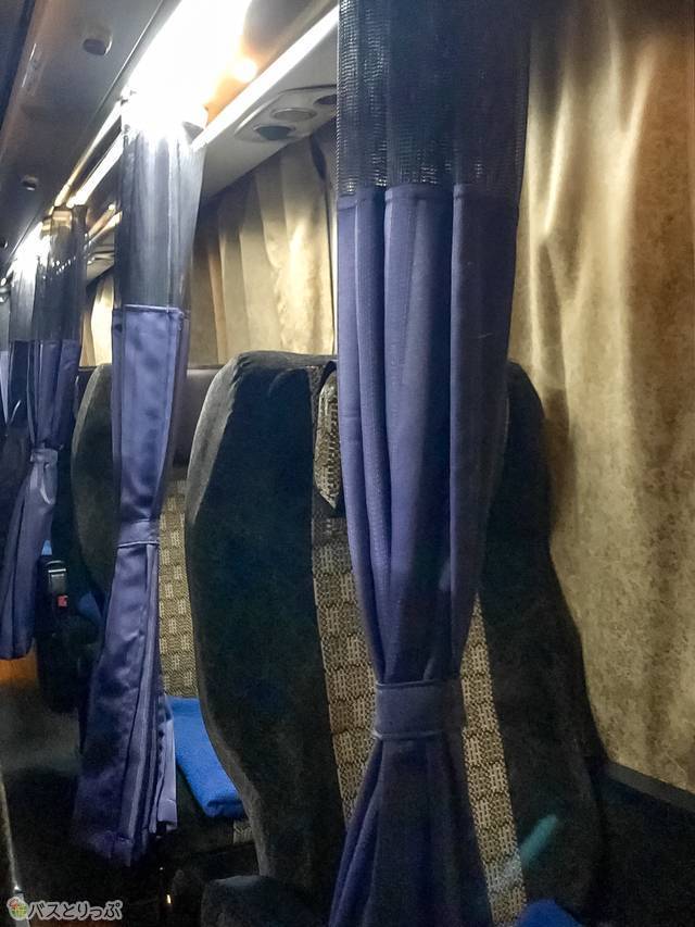 窓際のシート