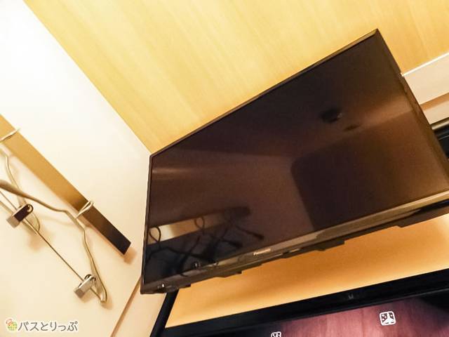 テレビはプレミアムエコノミークラスの24インチから32インチに大幅アップ！