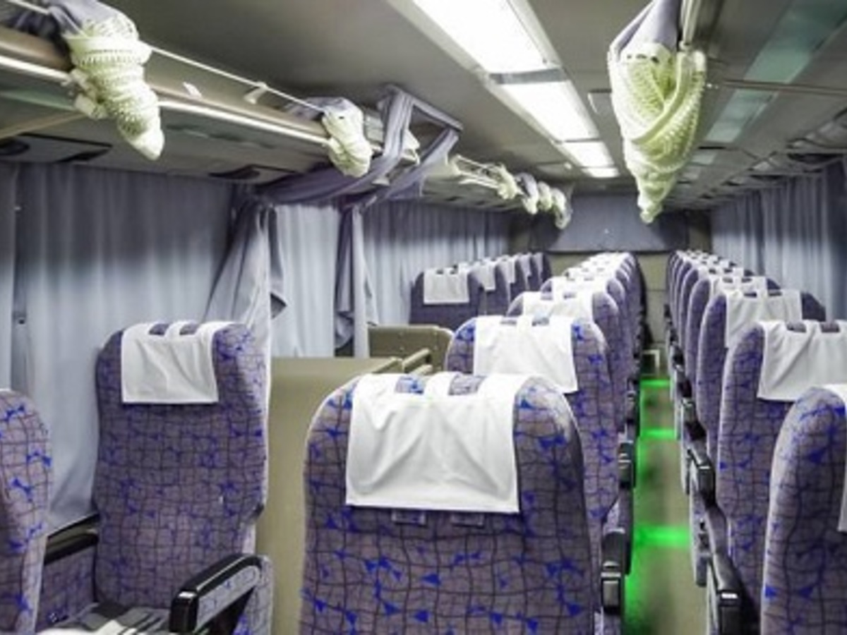 弘南バス の高速バスシートを比較 3列独立シートと4列シート 車内設備を紹介 高速バス 夜行バス バスツアーの旅行 観光メディア バスとりっぷ