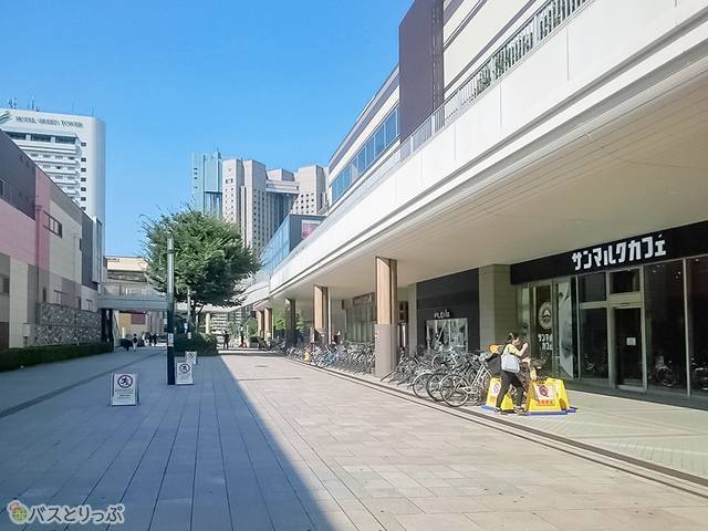 「プレナ幕張」1Fの「サンマルクカフェ」