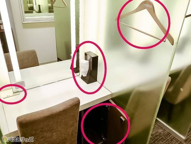 個別ブースの中には欲しい機能がしっかり