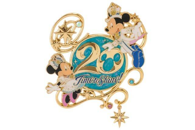 ピンバッジ2,000円(c)Disney