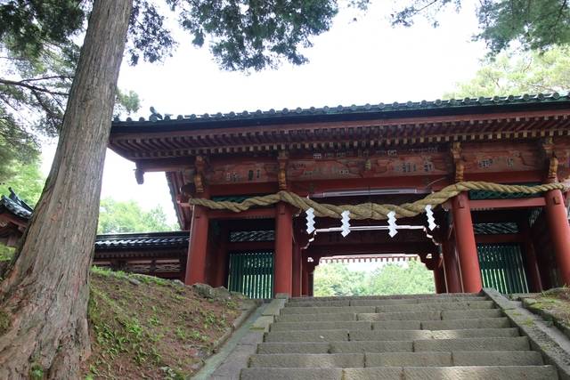 日光二荒山神社.jpg