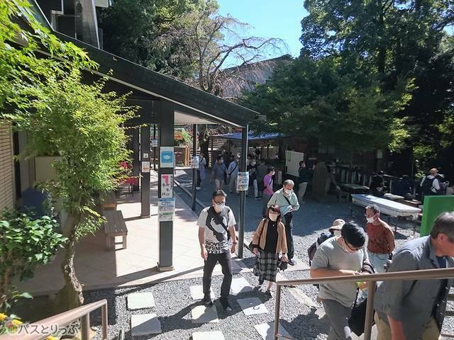 社務所前に到着