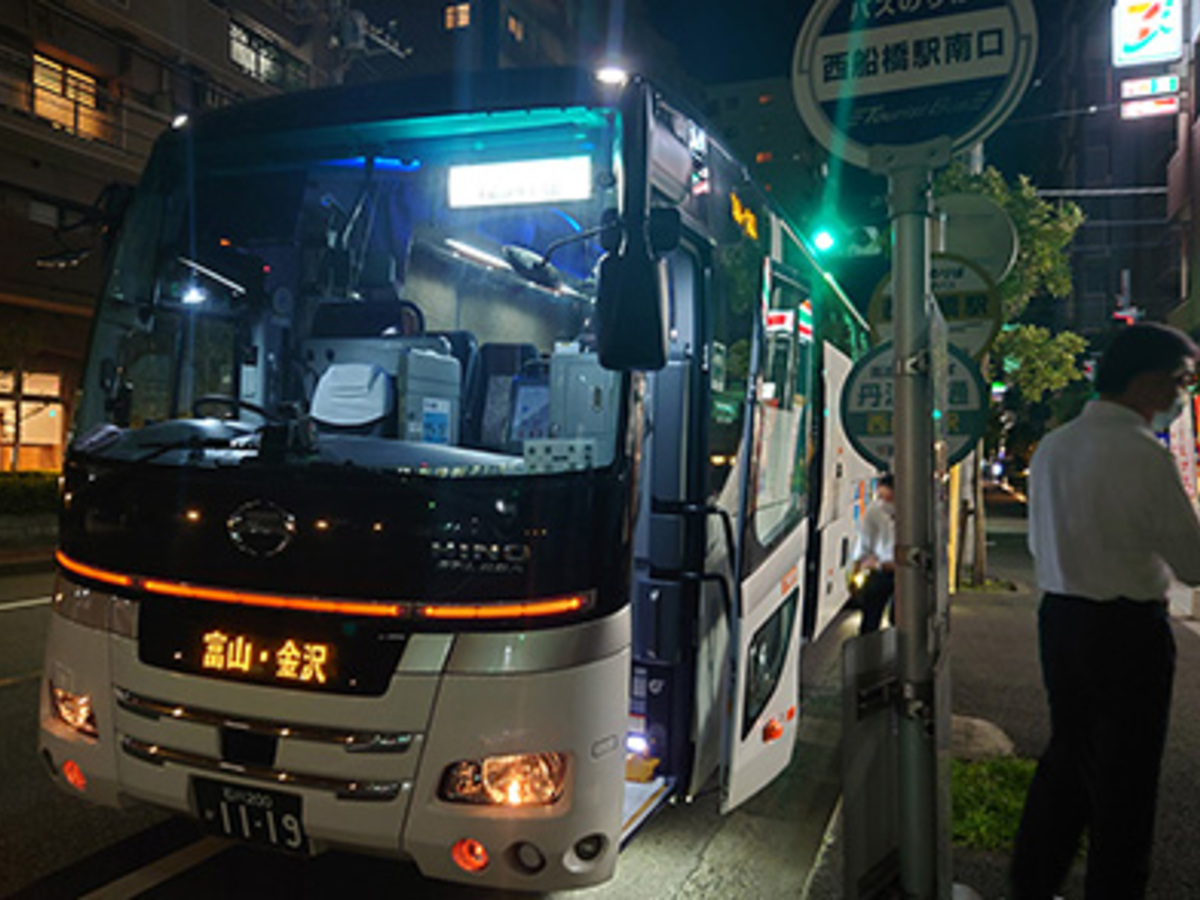 3列独立＆4列シートのコンビ車両！ 高速バス「コネクトライナー」に