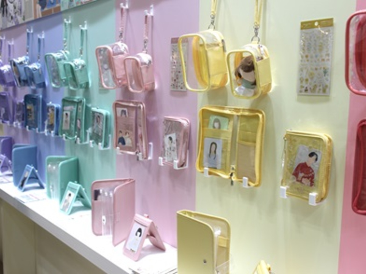 推しの祭壇を気軽に作れる！ 「痛ラック」ってなに？ 推し活グッズEXPO