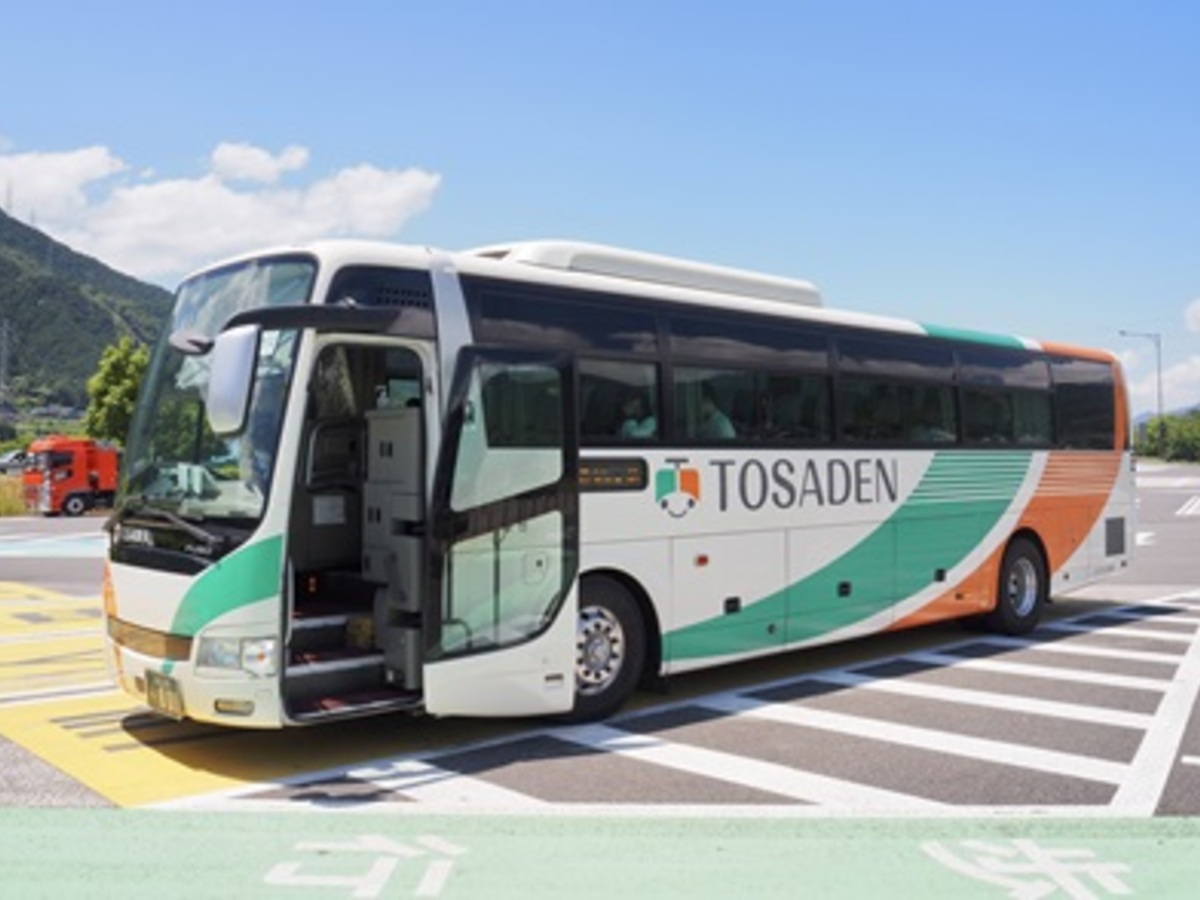 四国周遊にも使える！ とさでん交通の高速バス「高知徳島エクスプレス