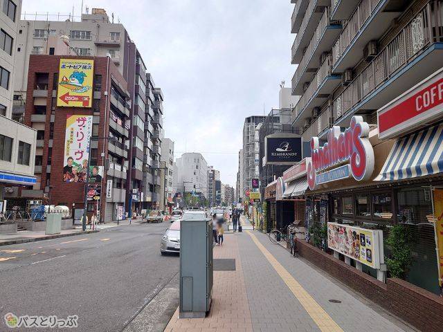 右手にはジョナサンが.JPG