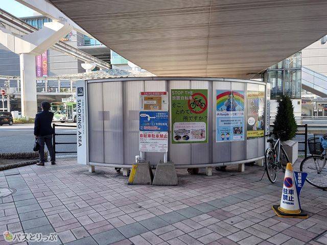 小倉城口(南口)の喫煙所.JPG