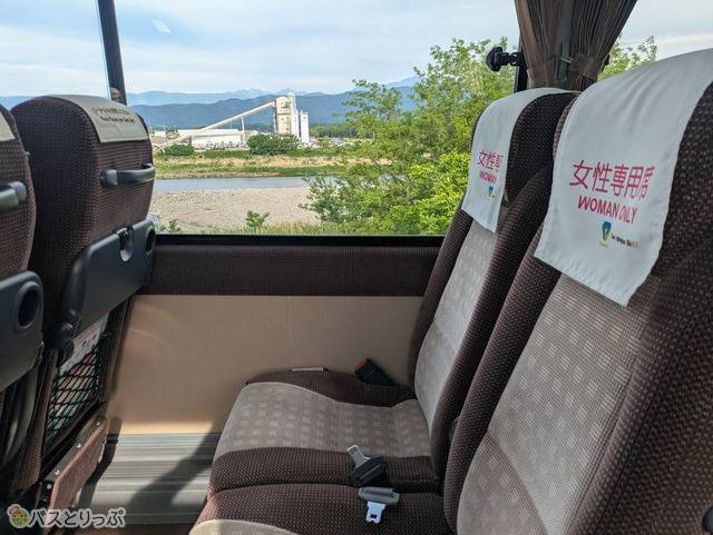 しばらく一般道を走ります