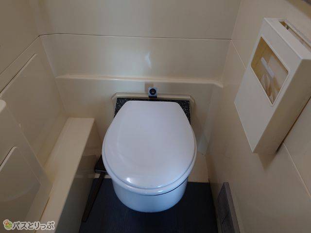 トイレ内部