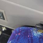 壁側のUSB充電ポートとリクライニングスイッチ