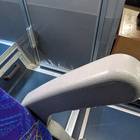 アームレストが邪魔にならず通路に出やすい