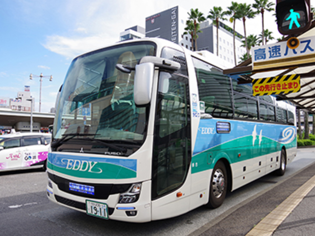 4列シート・トイレ付きの徳島バス「神戸～徳島便」乗車記！ 海を見