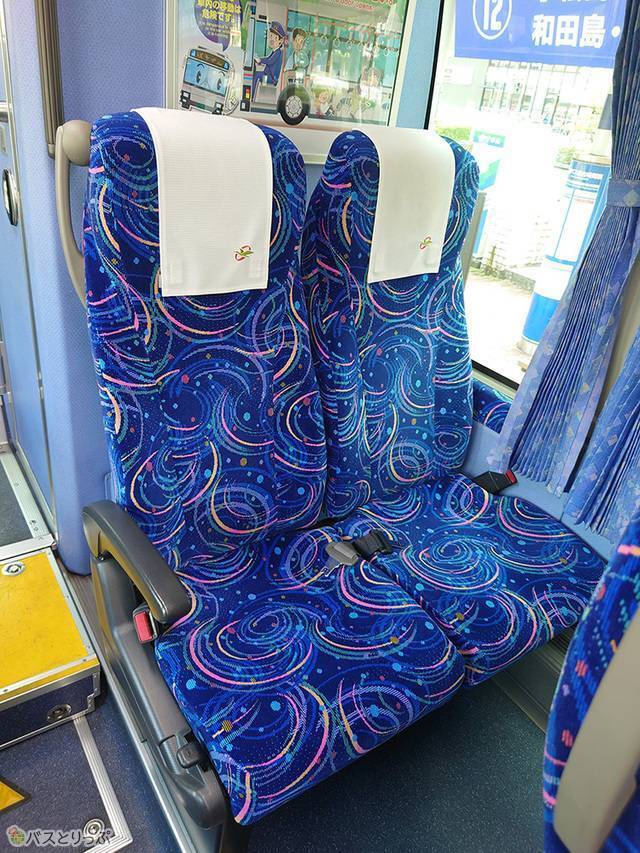 4列シートの座席