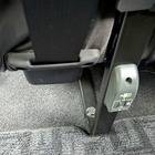 充電ポートと車内Wi-Fiで運航状況もしっかりチェック