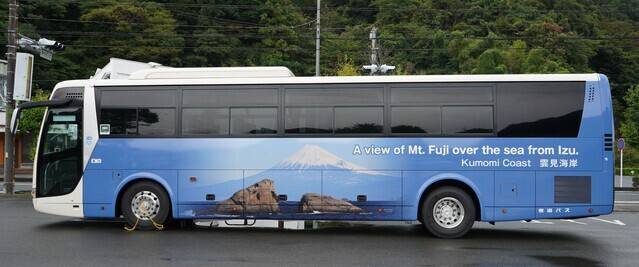 西伊豆ラッピング　※画像提供：東海バス