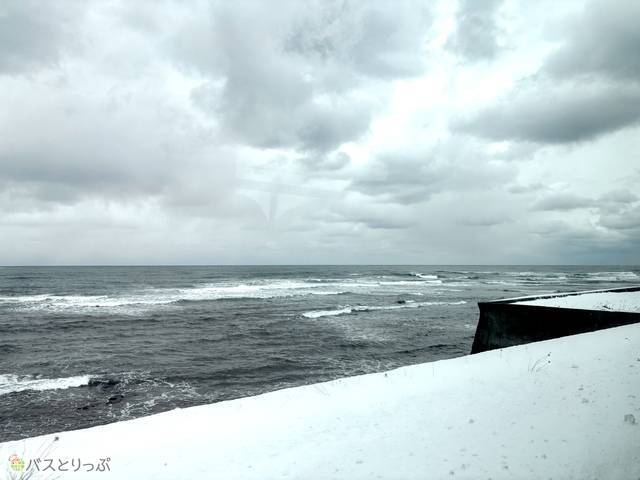 海沿いを走る区間は特にいい景色！