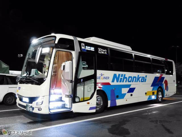 日本海観光バス車両外観