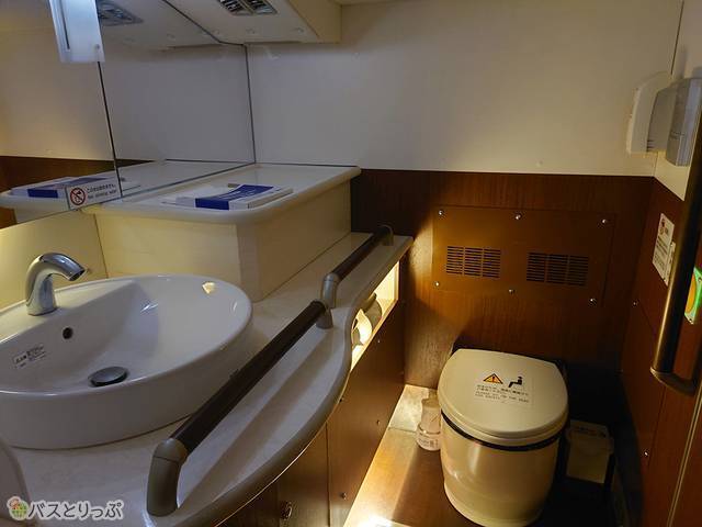 広々としたトイレ