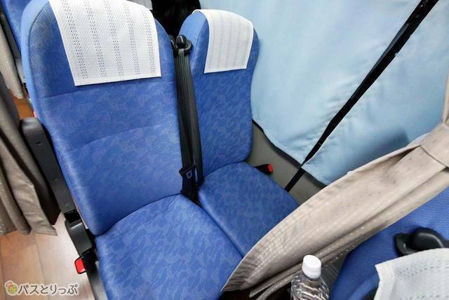 リクライニングした様子