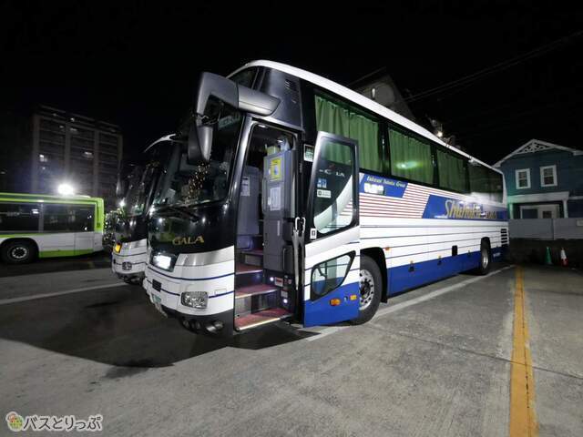 特別に「国際興業バス 池袋営業所」から乗車