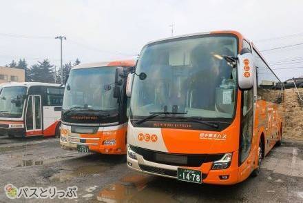 【南部バス運行のMEX車両ガイド】新型「3列独立×4列混合シート」登場！ 4列でも個室感を実現した2車両タイプを徹底解説