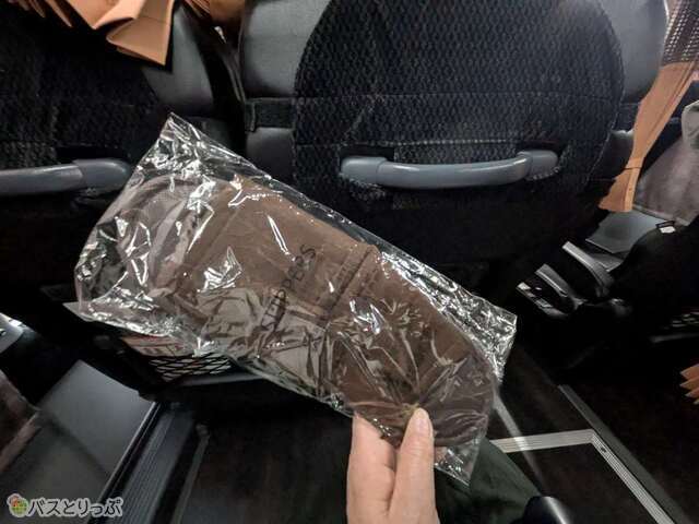 使い捨てスリッパ