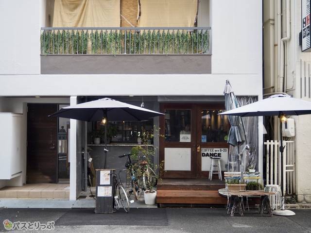 ビルの1階が店舗
