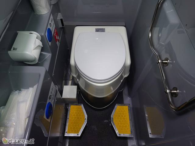 トイレ内部はこんな感じ