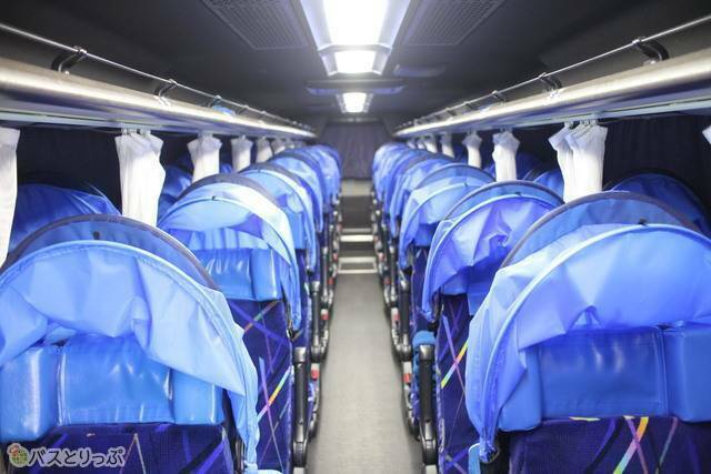 VIPライナー103便車内